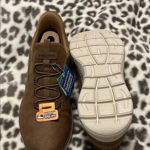 Skechers Men's Brown Slip-Ons - Picture 3 of 3